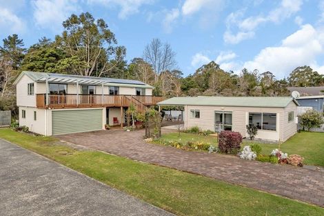 Photo of property in 43 Tamure Place, Ruakaka, 0116