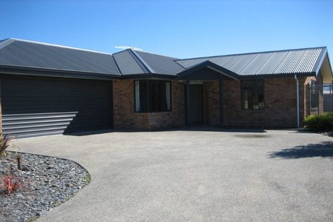 Photo of property in 3 Covent Drive, Stoke, Nelson, 7011