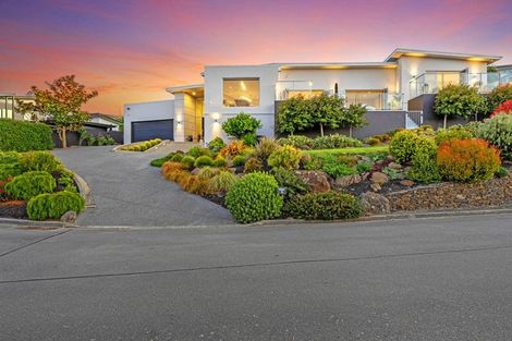 Photo of property in 8 Quarry Hill Terrace, Kennedys Bush, Christchurch, 8025