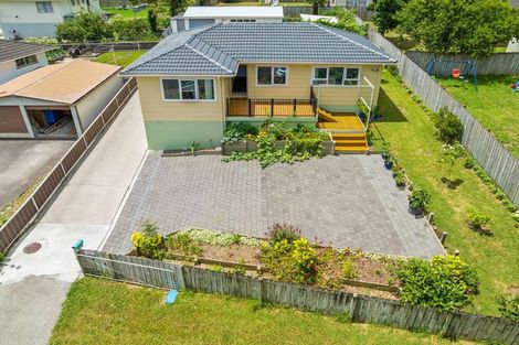 Photo of property in 4 Galilee Avenue, Red Hill, Papakura, 2110