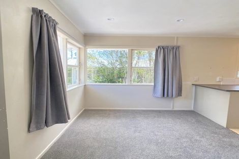 Photo of property in 50 Stottholm Road, Titirangi, Auckland, 0604