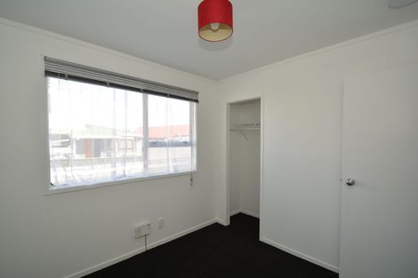 Photo of property in 15 Tyndrum Place, Highland Park, Auckland, 2010