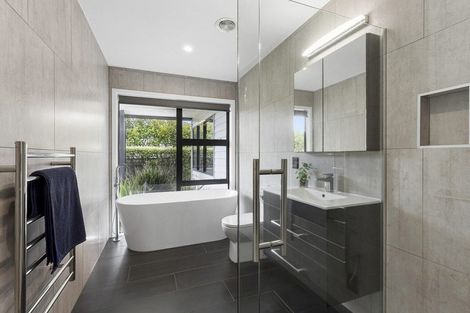 Photo of property in 29 John Burke Drive, Aotea, Porirua, 5024