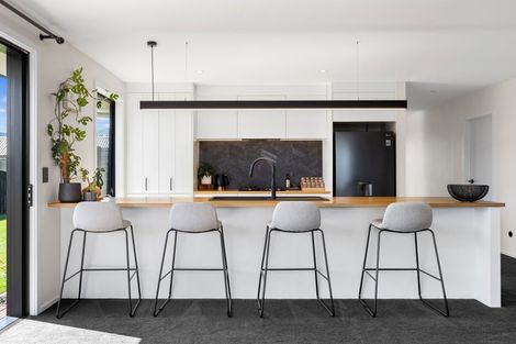 Photo of property in 28 Drayton Street, Richmond, 7020