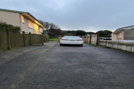 Photo of property in 23 Rangituhi Crescent, Takapuwahia, Porirua, 5022
