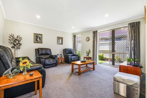 Photo of property in 12 Grevillea Place, Melville, Hamilton, 3206