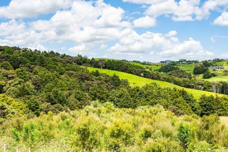 Photo of property in 421 Cames Road, Kaiwaka, 0975