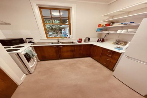 Photo of property in 2 Caprera Street, Melrose, Wellington, 6023