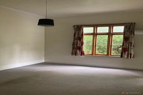 Photo of property in 52 Timaru Road, Waimate, 7924