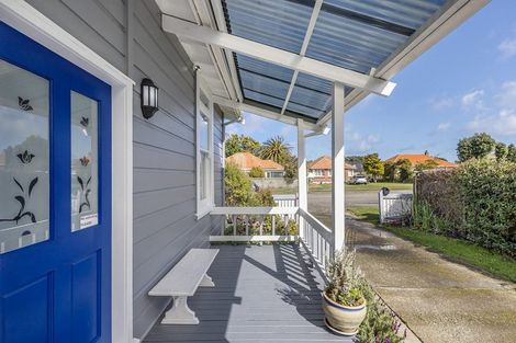 Photo of property in 31 Kapiti Crescent, Titahi Bay, Porirua, 5022