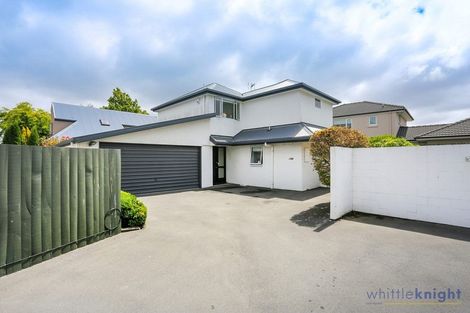 Photo of property in 2/138 Memorial Avenue, Burnside, Christchurch, 8053