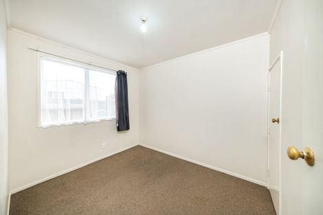 Photo of property in 17 Bodi Place, Te Atatu South, Auckland, 0610