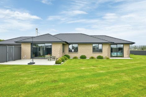 Photo of property in 11 Tui Place, Edendale, Wyndham, 9893