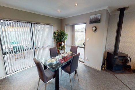 Photo of property in 3 Ahmad Close, Levin, 5510