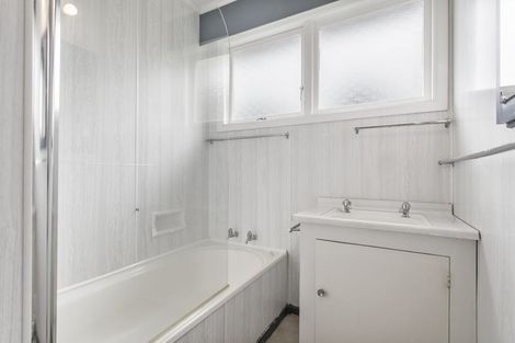 Photo of property in 7 Manuka Street, Orewa, 0931