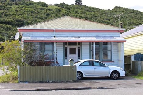 Photo of property in 73 Alexander Street, Greymouth, 7805