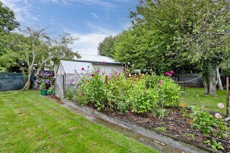 Photo of property in 77 Adamson Crescent, Glengarry, Invercargill, 9810