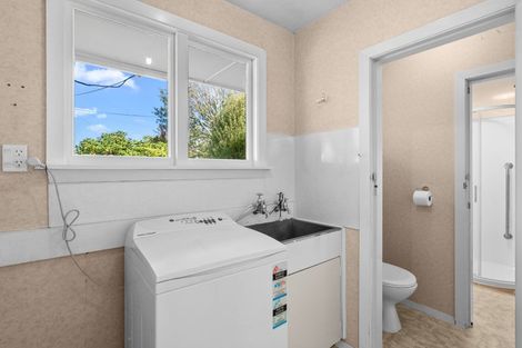 Photo of property in 10 Ron Place, Bishopdale, Christchurch, 8051