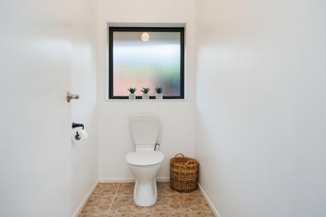 Photo of property in 197 Ruapehu Drive, Fitzherbert, Palmerston North, 4410