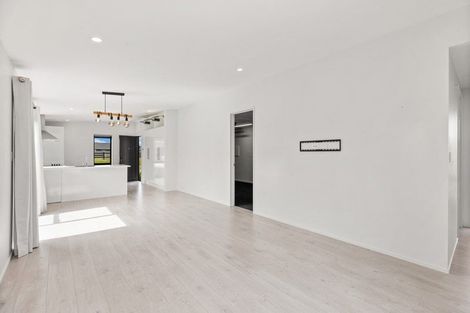 Photo of property in 14 Richard Hadlee Lane, Rolleston, 7615