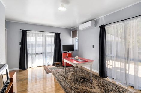 Photo of property in 76 Devon Street, Picton, 7220