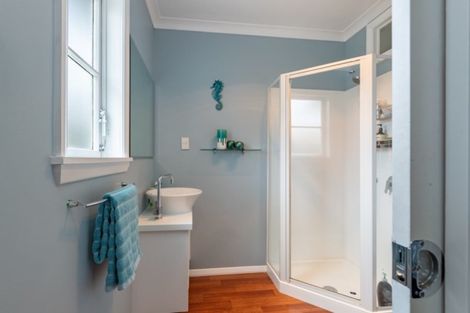 Photo of property in 19 Oxford Crescent, Ebdentown, Upper Hutt, 5018