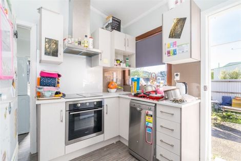 Photo of property in 10 Lochend Street, Musselburgh, Dunedin, 9013