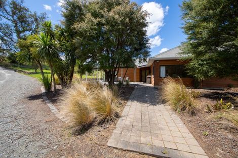 Photo of property in 137 Knorp Street, Halcombe, Feilding, 4779