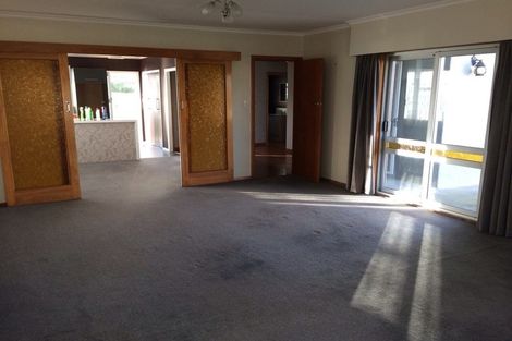 Photo of property in 19 Ilford Place, Awapuni, Palmerston North, 4412