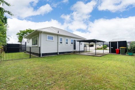 Photo of property in 75 Queen Street West, Levin, 5510