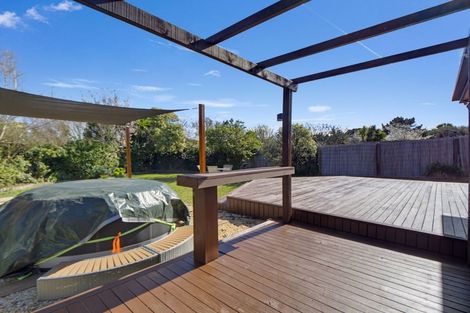 Photo of property in 5a Woodgrove Avenue, North New Brighton, Christchurch, 8083