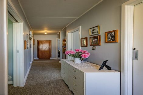 Photo of property in 25 Pitt Street, Raetihi, 4632