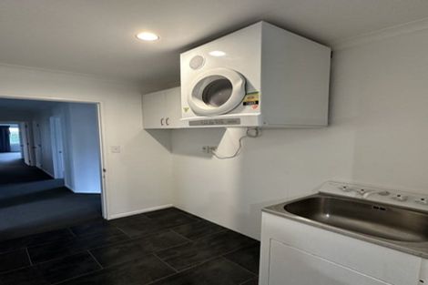Photo of property in 10 Cairns Crescent, Rototuna, Hamilton, 3210