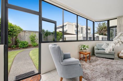 Photo of property in 15a Puriri Avenue, Orewa, 0931
