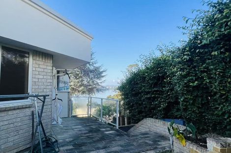Photo of property in 15 Constable Lane, West Harbour, Auckland, 0618