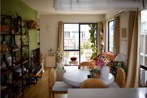 Photo of property in 17 Tumu Road, Papakura, 2110