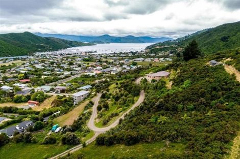 Photo of property in 28a Moana View Road, Waikawa, Picton, 7220