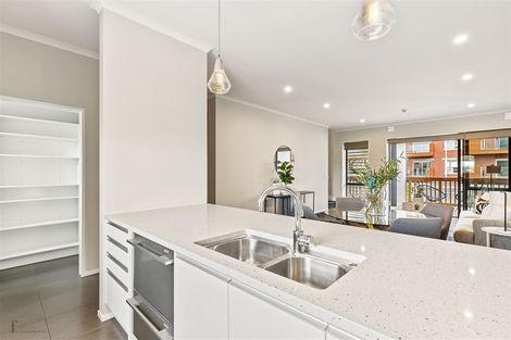 Photo of property in 215 Hobsonville Point Road, Hobsonville, Auckland, 0616