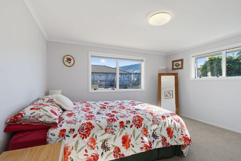 Photo of property in 15 Hamon Place, Pukehangi, Rotorua, 3015