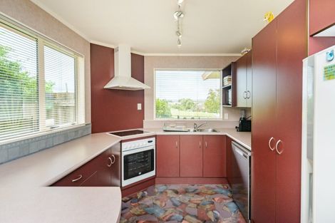 Photo of property in 100 Parnell Heights, Kelvin Grove, Palmerston North, 4414