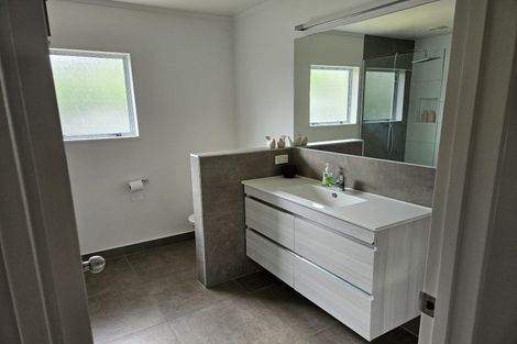 Photo of property in 17 Brandon Road, Manly, Whangaparaoa, 0930