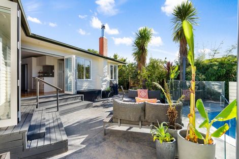 Photo of property in 57a Church Road, Taradale, Napier, 4112