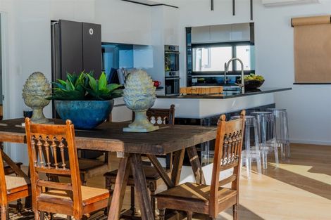 Photo of property in 29 Soleares Avenue, Mount Pleasant, Christchurch, 8081