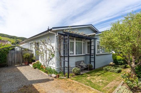 Photo of property in 3 Collingwood Street, The Wood, Nelson, 7010