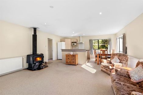 Photo of property in 12 Heaton Street, Rotherham, 7379