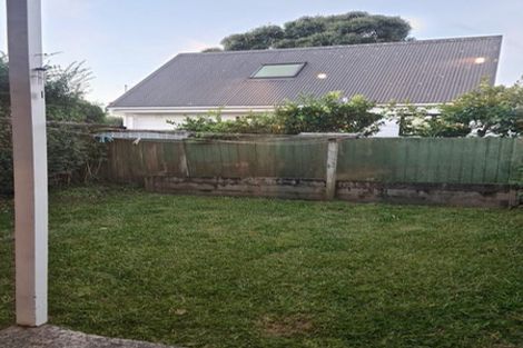 Photo of property in 2/5 Camden Road, Sandringham, Auckland, 1025