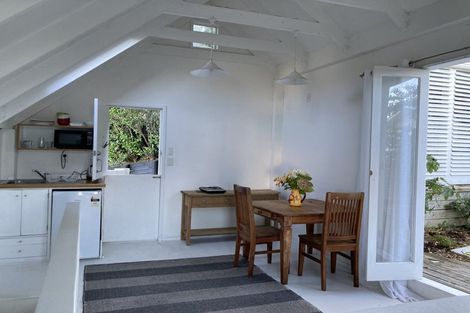 Photo of property in 78 Matipo Road, Mairangi Bay, Auckland, 0630