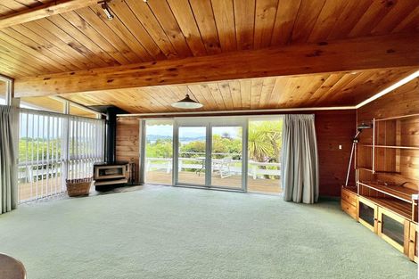 Photo of property in 6 Bernard Street, Two Mile Bay, Taupo, 3330