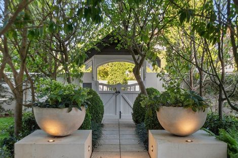 Photo of property in 5 Saint Barnabas Lane, Fendalton, Christchurch, 8052