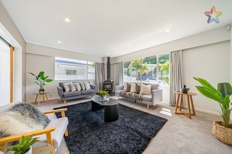 Photo of property in 35 Acacia Avenue, Maungaraki, Lower Hutt, 5010
